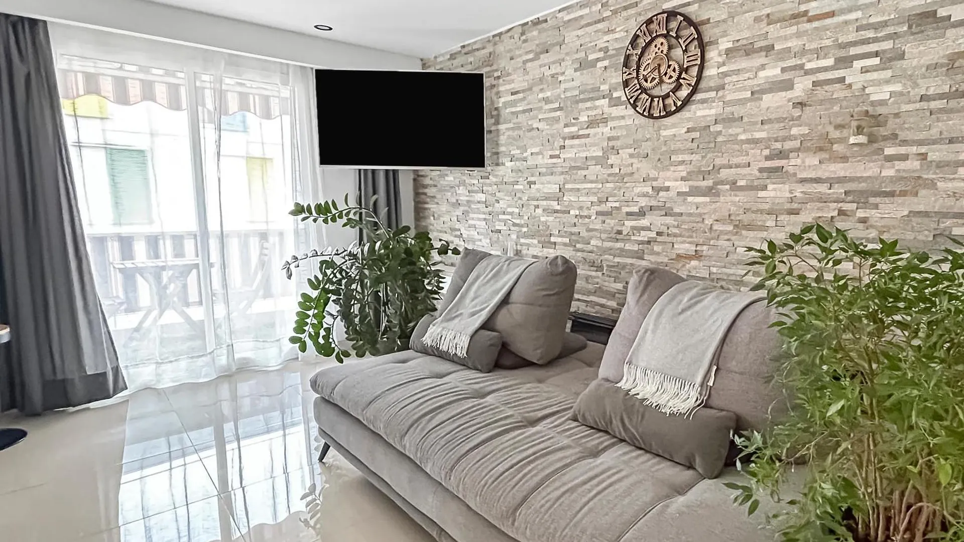 Apartament Escapade A Nice - T2 Cosy, Clim & Balcon Francja
